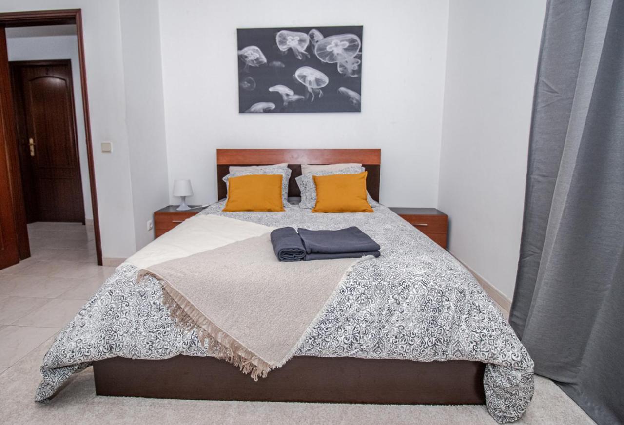 Charming Private Rooms In An Apartment A2 Penha - فارو المظهر الخارجي الصورة